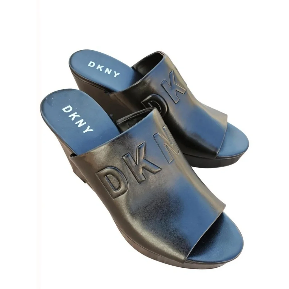 SUPER RARE 🖤 DKNY Raised Logo Black Wedge Mules 9 - Picture 6 of 9